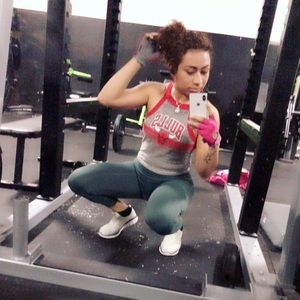 Meet your Posher, La china